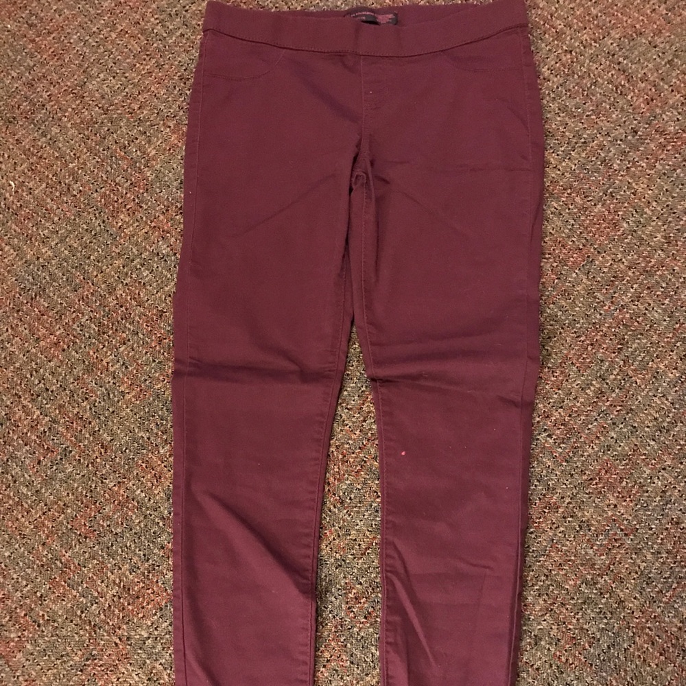 maroon skinny jeans